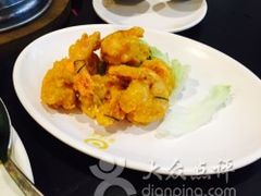 -Whampoa Keng Fish Head Steamboat @ Balestier