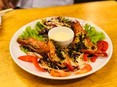 -J Daeng Seafood