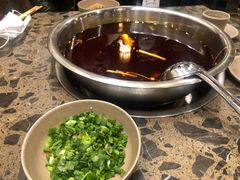 -肖肖酸萝卜鱼火锅(总店)