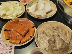 -洞亭火锅(防空洞总店)