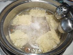 -三个椰子·现砍椰子鸡(金源CBD店)