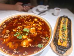 -八一路好吃街(雨田商务大厦店)