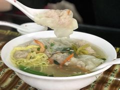 鲜肉馄饨-长人馄饨铺(解放街店)