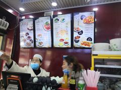 -郑家包子牛肉拉面(尚勤路店)