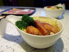 -百威KTV(恒福路店)