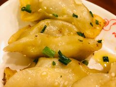牛肉鍋貼-小姜锅贴(凤凰街店)
