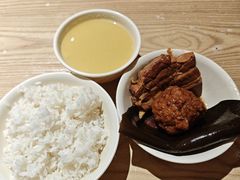 -咱家王新国把子肉(县东巷店)