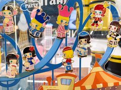 -泡泡玛特POPMART(侨福芳草地店)