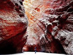 -天山神秘大峡谷