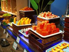 -蓝钻·国际美食海鲜自助百汇(西直门店)