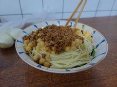 -熊面妈老面馆