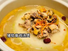 -三人行骨头王火锅(长寿店)