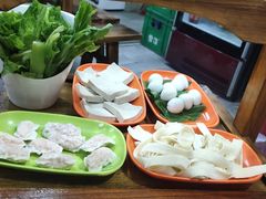 -云南印象昭通天麻火腿鸡(新疆石油花园二期店)