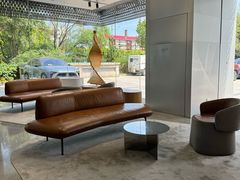 -蔚来中心(北京中关村店)