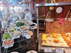-汇泉王朝大饭店-旋转餐厅(南海路店)