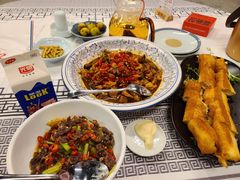 -新李记 · 口味菜馆(南郊公园店)