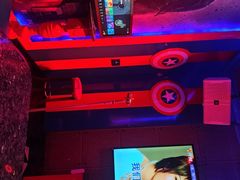 -UK派对KTV(日月广场店)