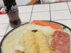 -肥汁米蘭香港米线(长宁来福士店)