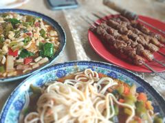 -维吾尔餐厅(宜山路店)