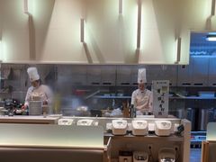 -关东小磨东北菜(漕河泾印象城店)