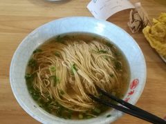 -朱鸿兴面馆(镇湖店)