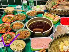 -巷子里头麻辣烫火锅串串(温江店)