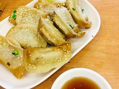 -小姜锅贴(凤凰街店)