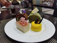 -美食汇·海鲜自助餐·家庭聚会·商务宴请(青秀万达文华店)
