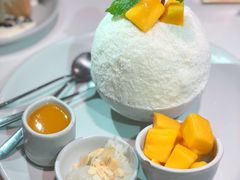 芒果雪冰-Cheevit Cheeva(Sirimangkalajarn)