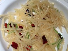 -江渔儿酸菜鱼·拔草餐厅(虎门君乐汇店)