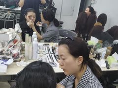 -吉田美学化妆美甲摄影培训(宁波校区)