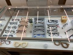 -明月眼镜(三坝店)