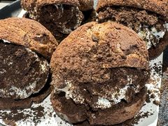 -W COLLECTIVE  DESSERT SHOP