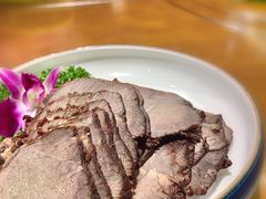 酱牛肉-丁里羊肉小镇(太宁路口店)