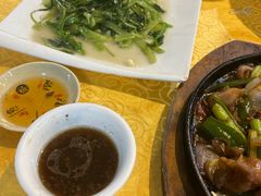 -烧鹅妹饭店