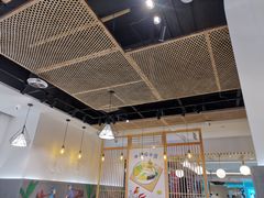 -花馬肆.云南过桥米线(汉神购物广场现场熬汤店)