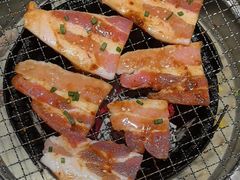 -山川小町·极番烧肉(新地假日广场店)
