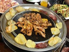 -石记东北风味烤肉店(子固路店)