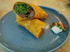 煎牛里脊肉卷饼-Moka Bros 摩卡站(西单大悦城店)