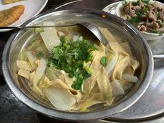 -乐山食古香跷脚牛肉