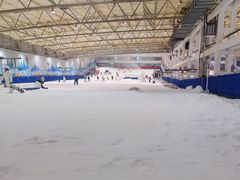 -乔波室内滑雪场