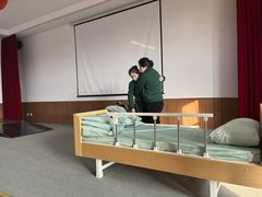 -仁泽赵巷养老护理院-医疗康复中心