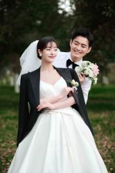 -雪中彩影婚纱摄影·微光艺术中心