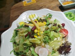 -明洞阿姨·韩式酱蟹烤肉·创意料理(三元桥店)