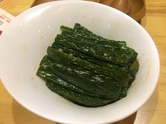 酸黄瓜-小六汤包(万和城店)