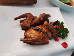 红烧乳鸽-顺峰(农展馆店)