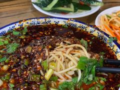 -陇上全荟兰州传统牛肉面(延吉路店)