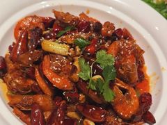 -渝信川菜 · 川味家常菜(财富购物中心店)