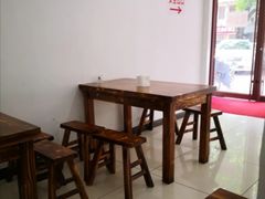 -何记酿皮店(西流湾店)