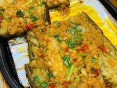 茄子-老东镇啤酒屋海鲜加工·蒸汽海鲜·海鲜烧烤(台东店)